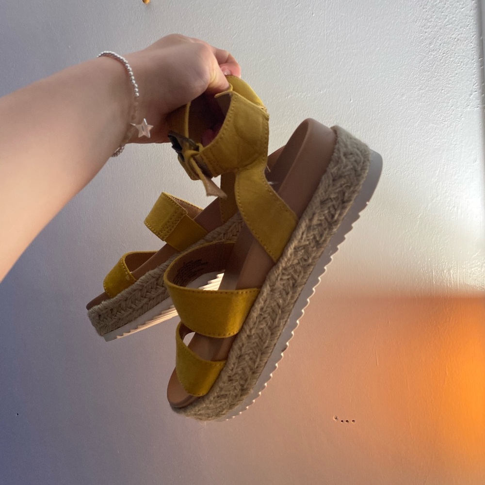 COPY - Platform Sandals